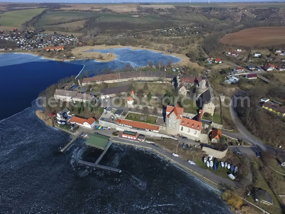 Seeburg from the bird's eye view: Building and castle park systems of water castle on Vietzbach in Seeburg in the state Saxony-Anhalt, Germany