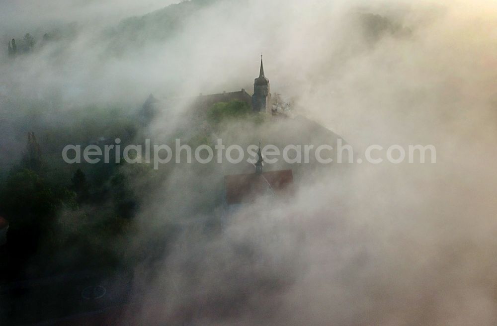 Aerial photograph Seeburg - Building and castle park systems of water castle on Vietzbach in Seeburg in the state Saxony-Anhalt, Germany