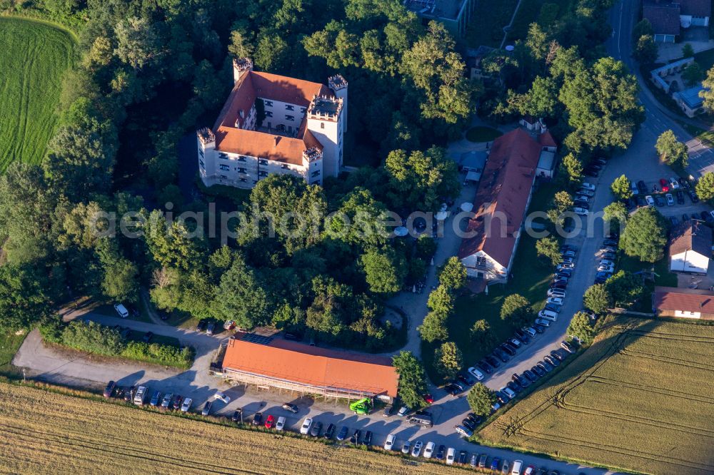 Aerial photograph Arnstorf - Building and castle park systems of water castle and Schlossbraeu Mariakirchen in Arnstorf in the state Bavaria, Germany