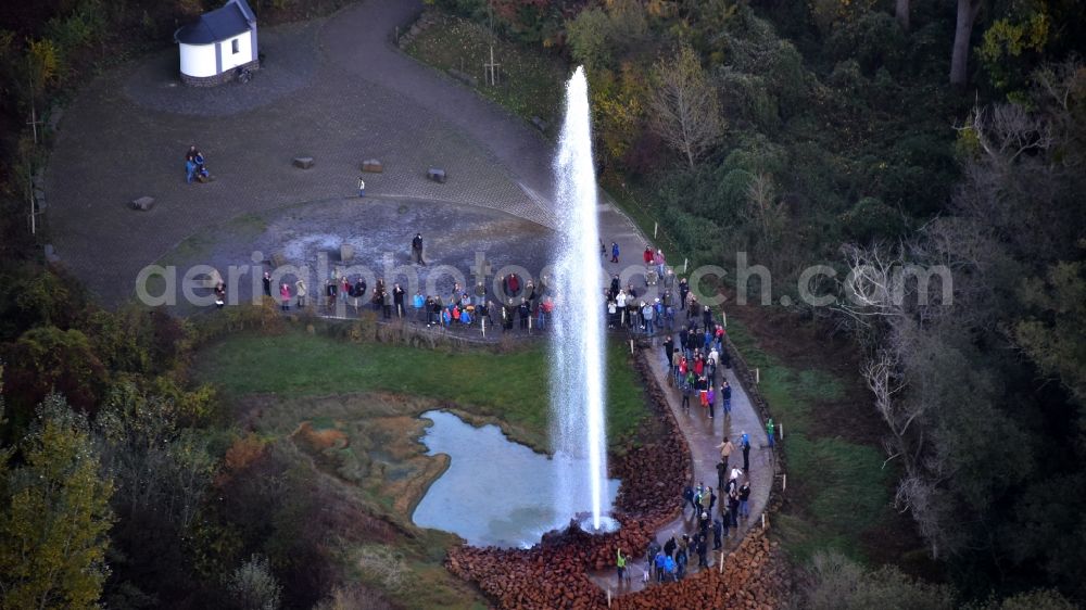 Andernach from the bird's eye view: Water - fountain in the Geysir of Namedyer Werth in Andernach in the state Rhineland-Palatinate, Germany