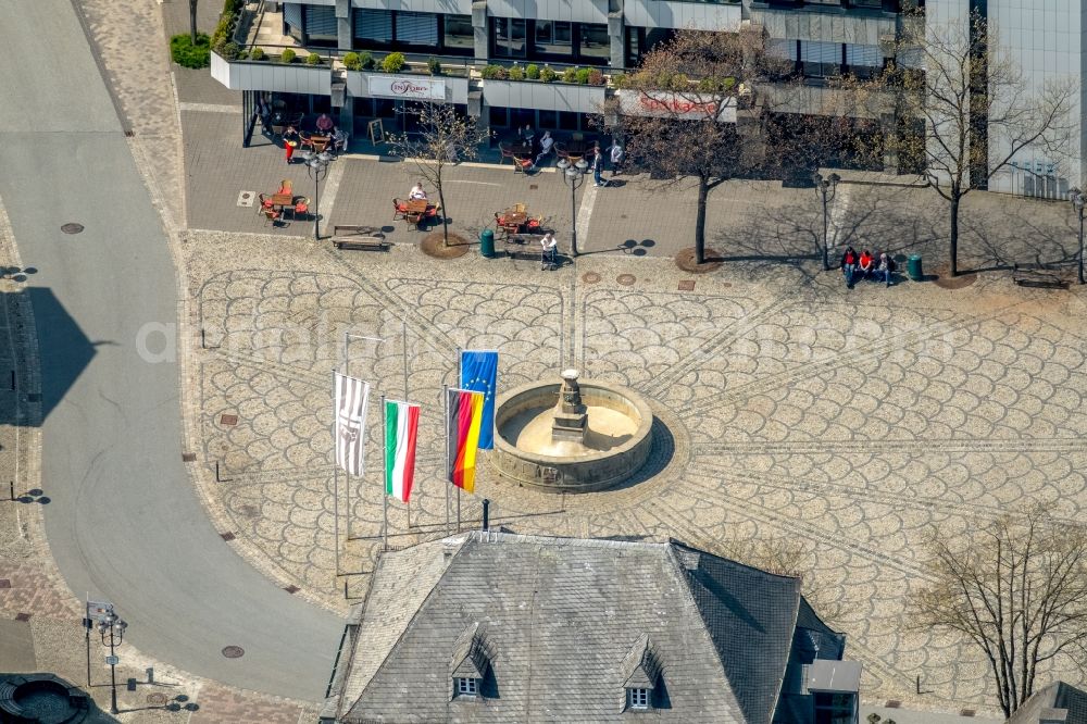 Aerial photograph Brilon - Water - fountain in the market place in Brilon in the state North Rhine-Westphalia, Germany