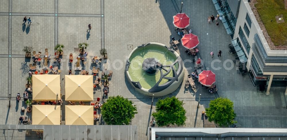 Aerial image Hagen - Water - fountain in the MATARE BRUNNEN on Friedrich Ebert Platz in Hagen in the state North Rhine-Westphalia, Germany