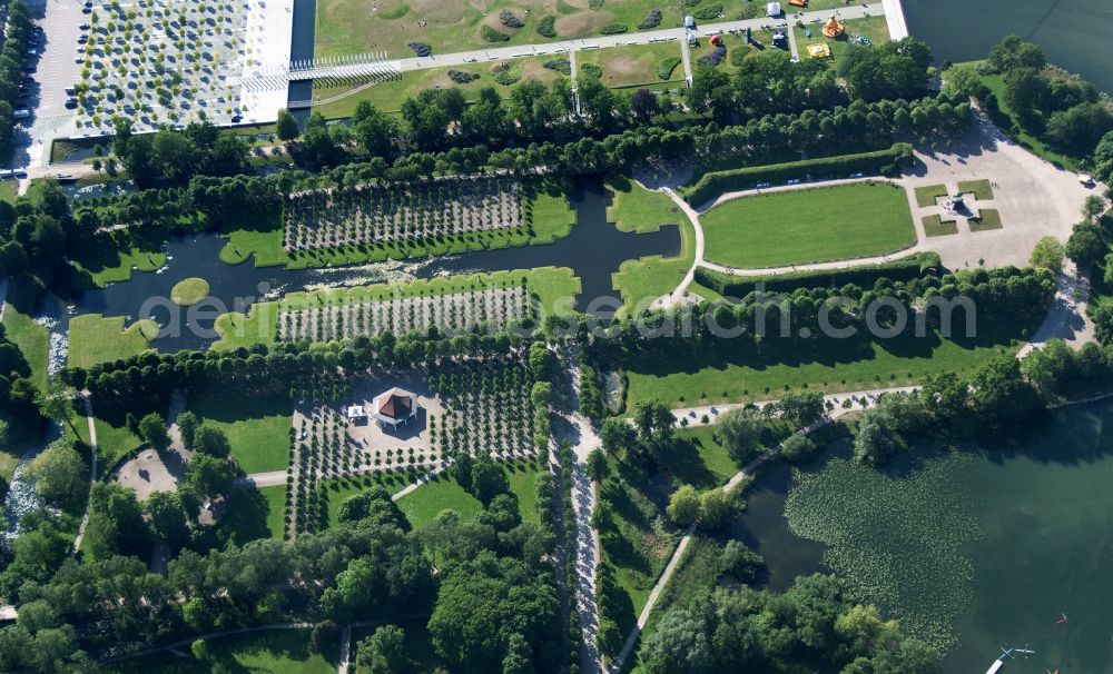 Schwerin from above - Water games and parkland in the park at Schwerin in Mecklenburg - Western Pomerania