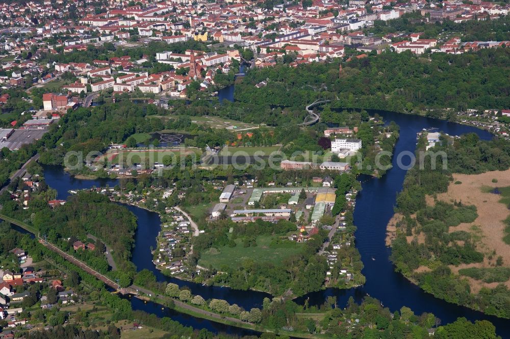 Aerial image Rathenow - Channel flow and river banks of the waterway shipping Grosse and Kleine Archen and Rathenower Havel on Optipark in Rathenow in the state Brandenburg, Germany