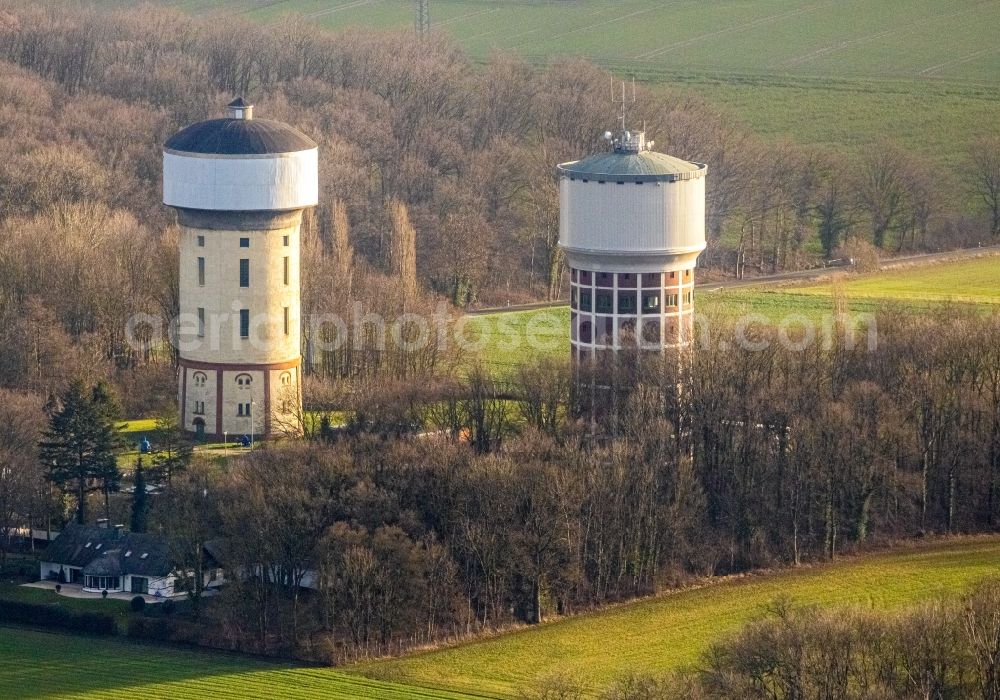 Aerial photograph Hamm - Night view of the water towers on the Hellweg in the district of Berge in Hamm in the state of North Rhine-Westphalia