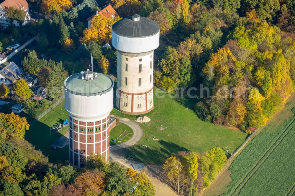 Hamm from the bird's eye view: View of the water towers on the Hellweg in the district of Berge in Hamm in the state of North Rhine-Westphalia