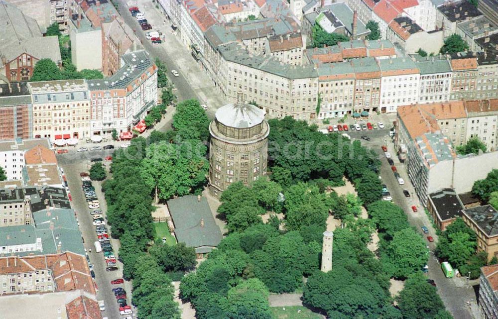 Berlin-Prenzlauer Berg from above - Wassertum am Prenzlauer Berg