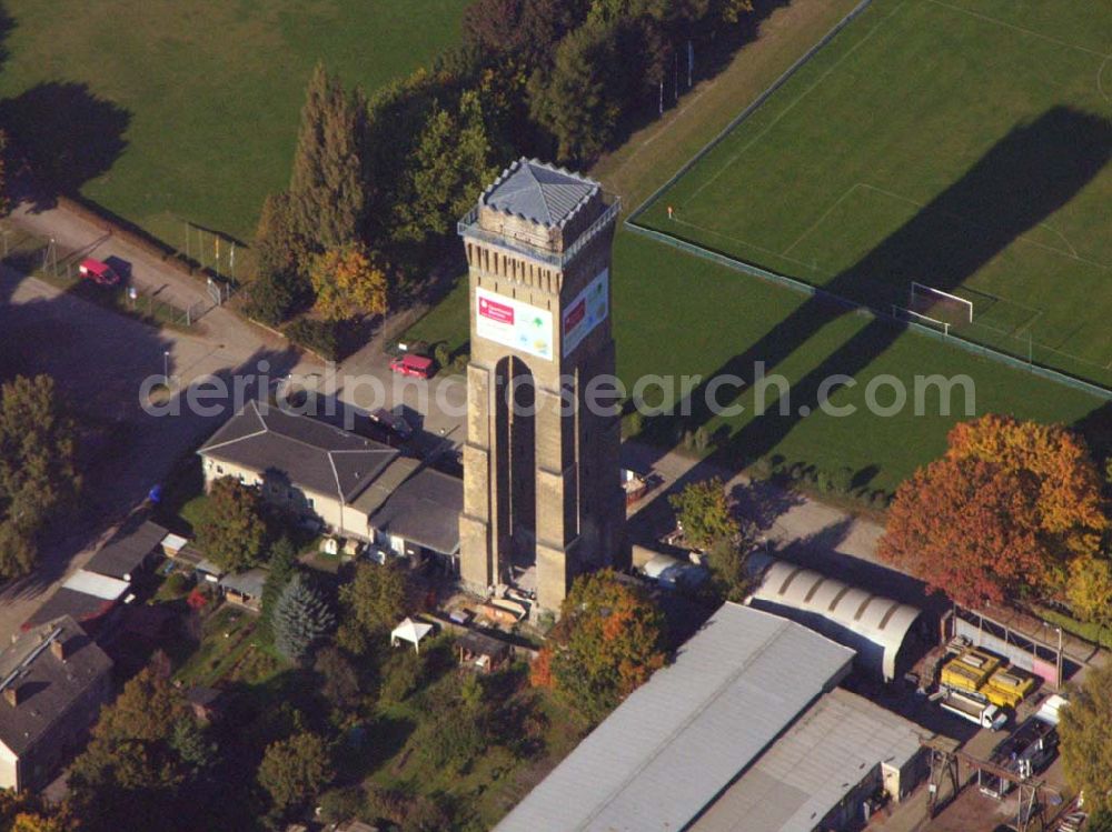 Aerial photograph Eberswalde - Finow - Wasserturm an der Messingwerksiedlung (UNESCO-Denkmalsliste) in Eberswalde - Finow (Brandenburg). Bauordnungsamt, Untere Denkmalschutzbehörde, Heegermühler Str. 75, 16225 Eberswalde, Tel: 03334/214385, Fax: 03334/214379, E-Mail: martina.Kohl@barnim.de