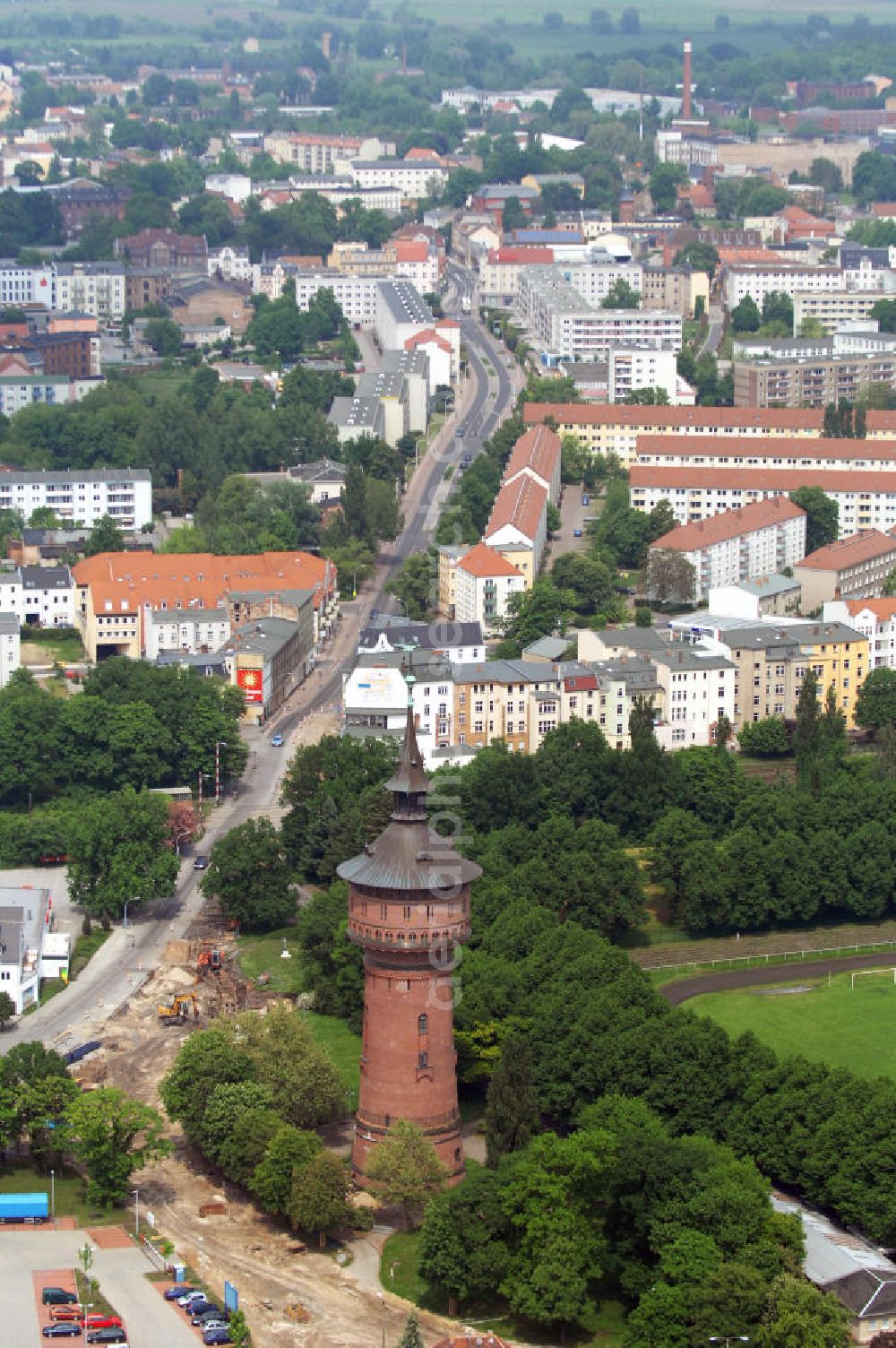 Forst / Lausitz from above - Built from the 1901-1903 and popularly called our Thicker water tower on the street Spremberger Strasse in Forst in the Lusatia