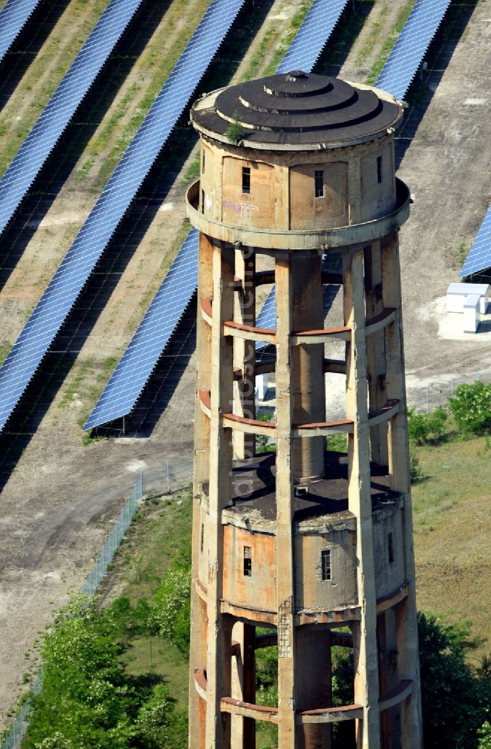 Lauta from above - Water tower Lauta in the state Saxony