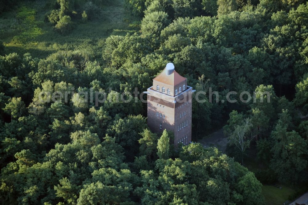 Beelitz from the bird's eye view: Water tower and observatory on Karl-Liebknecht-Strasse in Beelitz in the state of Brandenburg