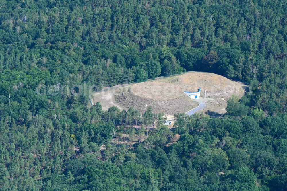 Potsdam from the bird's eye view: Waterworks - ground storage facility Hochbehaelter Kirchberg in the district Neu Fahrland in Potsdam in the state Brandenburg, Germany