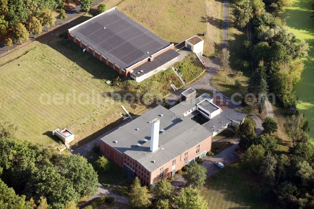 Berlin from above - Waterworks - ground storage facility Tiefwerder in Berlin