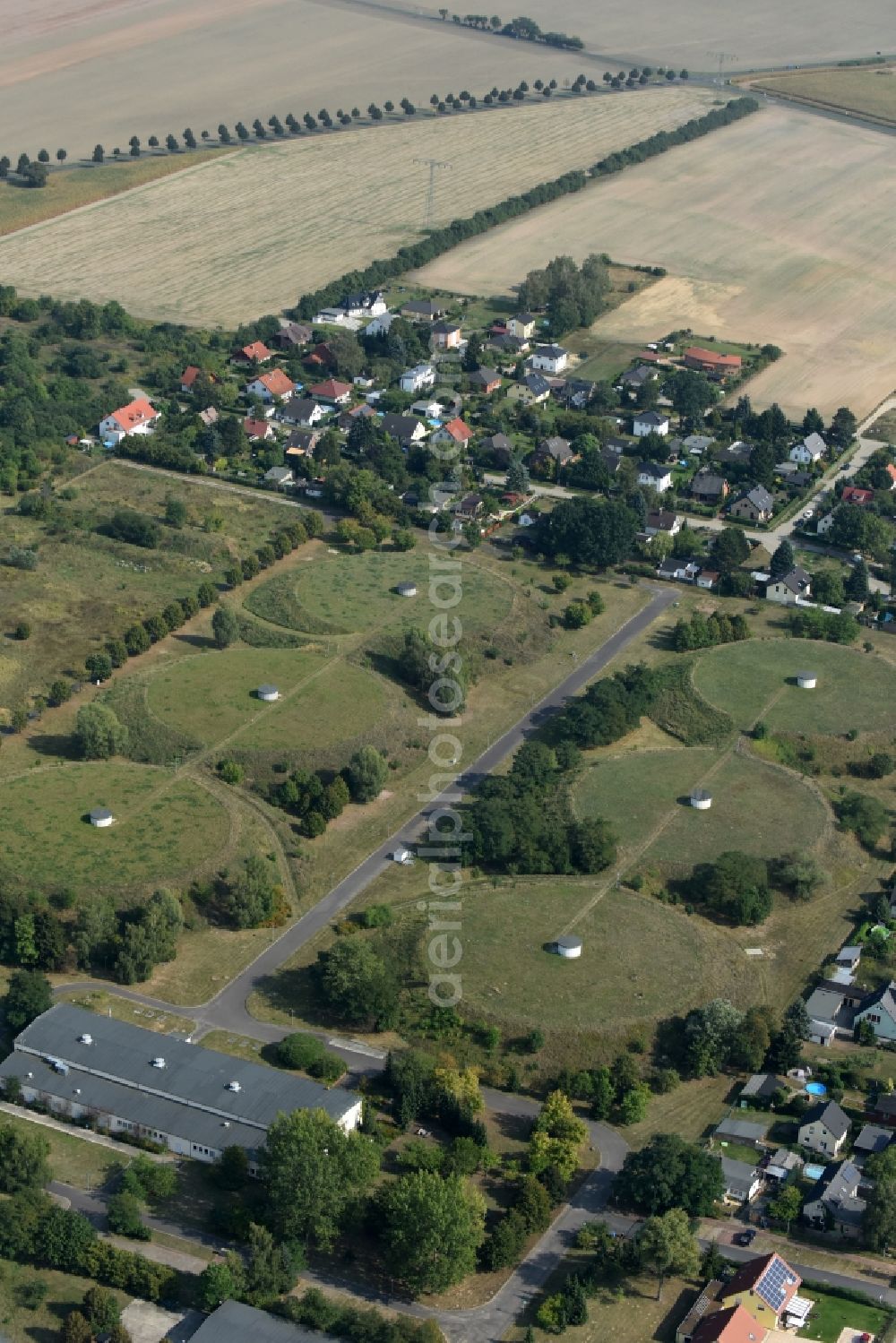 Ahrensfelde from the bird's eye view: Structure of the waterworks with high storage facility in Berlin