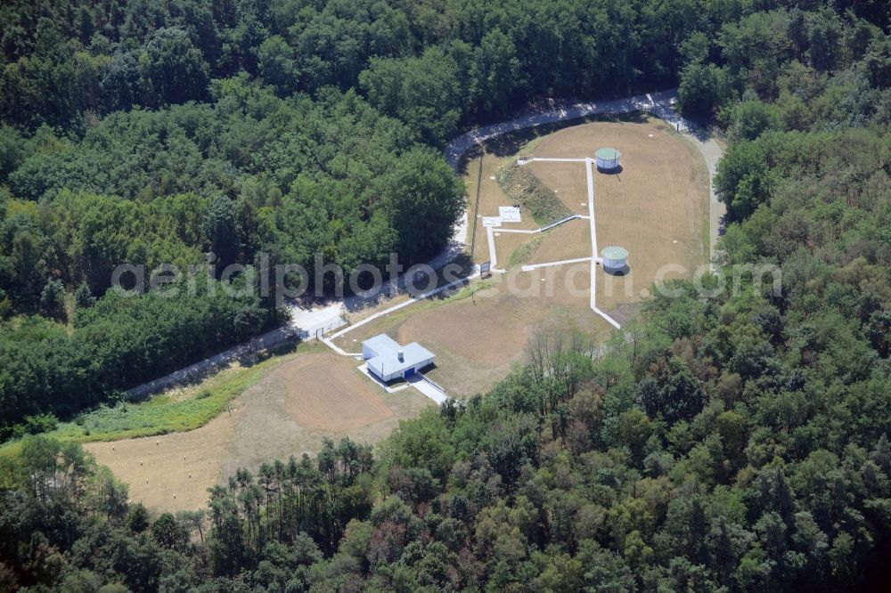 Eisenhüttenstadt from above - Structure of the waterworks with high storage facility in Eisenhuettenstadt in the state Brandenburg