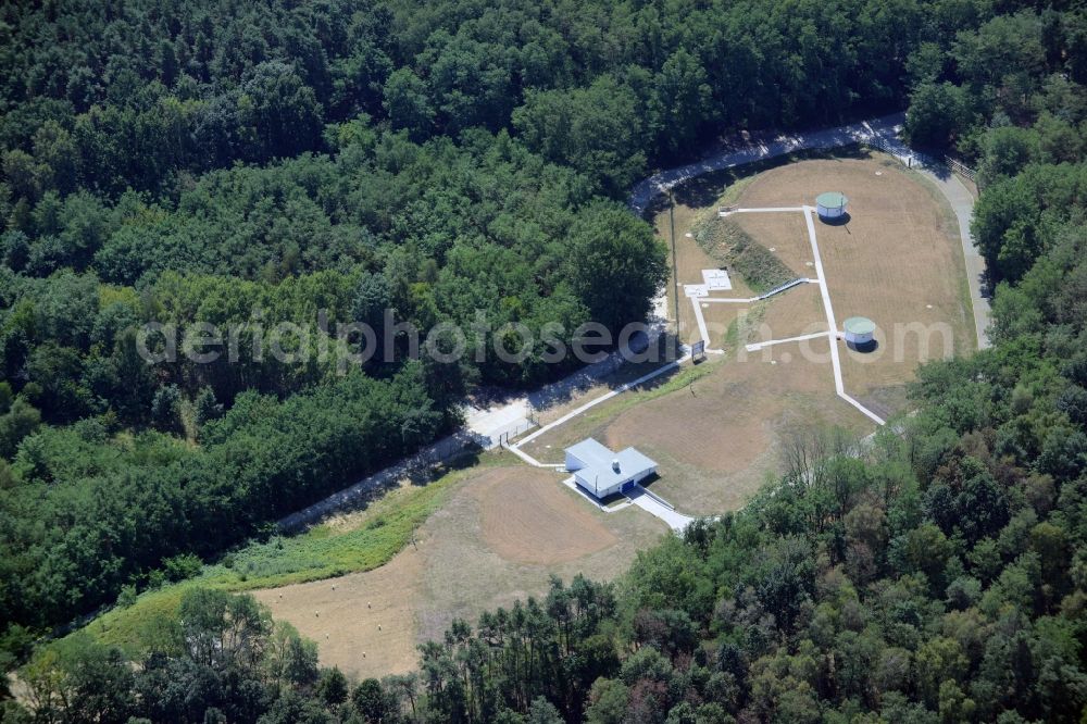 Eisenhüttenstadt from the bird's eye view: Structure of the waterworks with high storage facility in Eisenhuettenstadt in the state Brandenburg