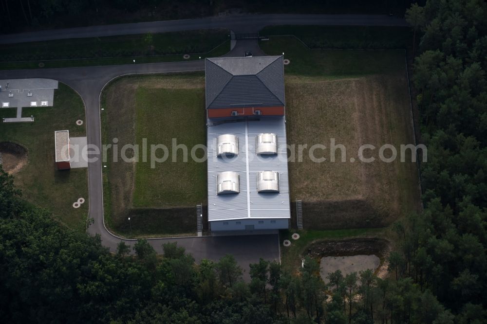 Aerial photograph Spitzmühle - Structure of the waterworks with high storage facility in Spitzmuehle in the state Brandenburg