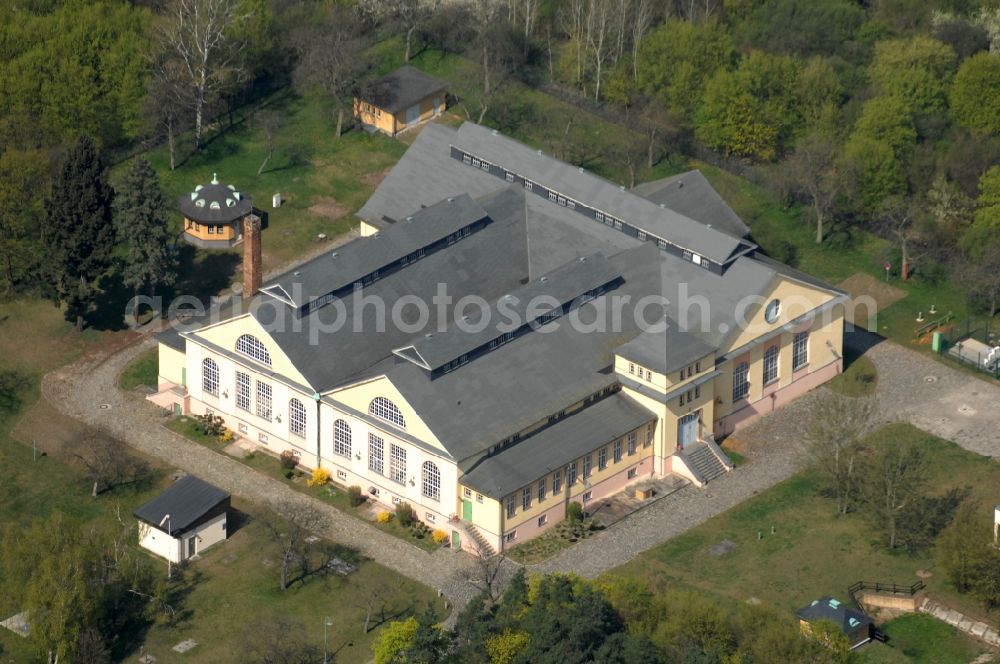 Aerial photograph Berlin - Structure of the waterworks with high storage facility in the district Kaulsdorf in Berlin, Germany