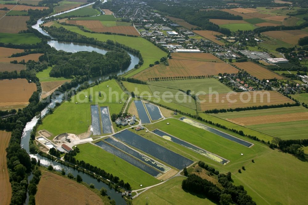 Fröndenberg / Ruhr from the bird's eye view: Waterworks Stadtwerke Hamm GmbH in Fröndenberg / Ruhr in North Rhine-Westphalia