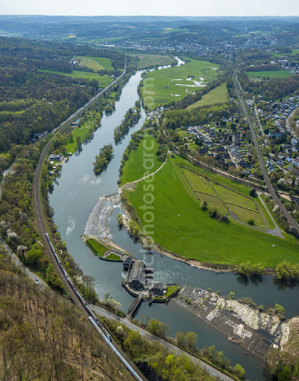 Aerial image Witten - Structure and dams of the waterworks and hydroelectric power plant Hohenstein on Wetterstrasse in Witten in the state North Rhine-Westphalia