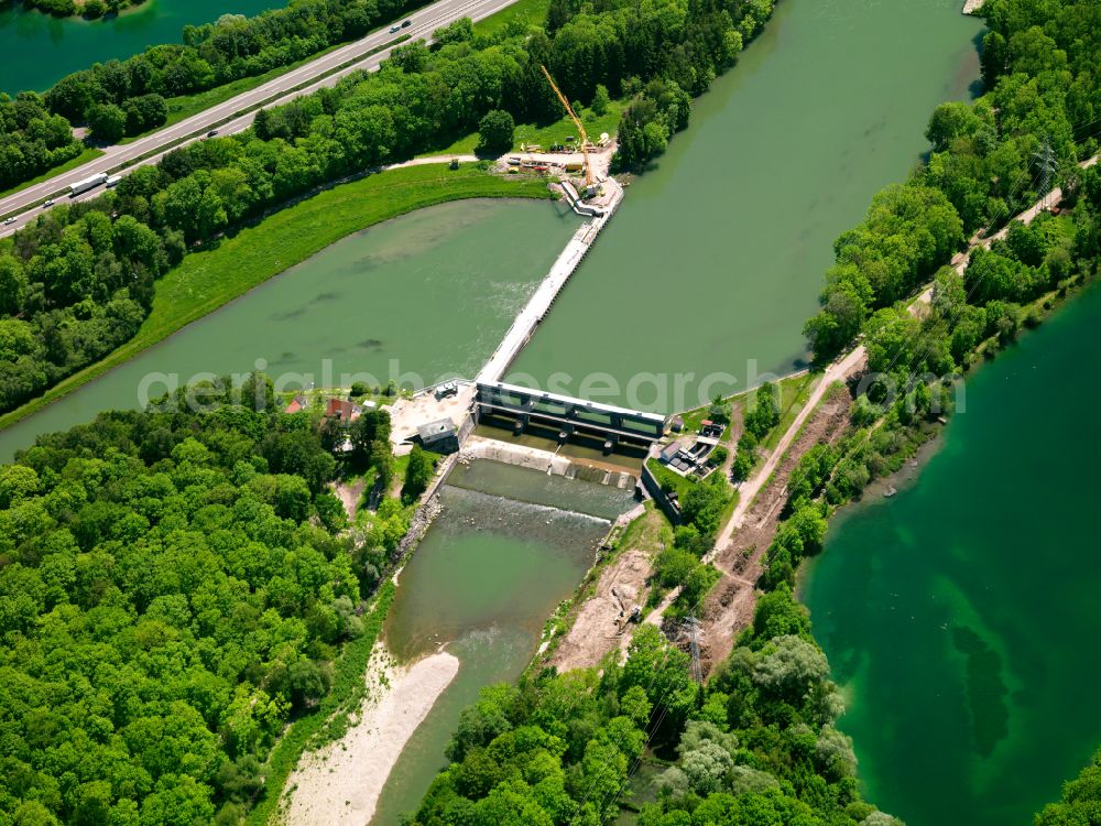 Altenstadt from the bird's eye view: Structure and dams of the waterworks and hydroelectric power plant on Iller in Altenstadt in the state Bavaria, Germany