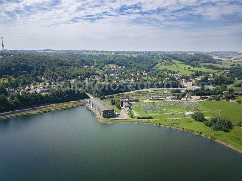 Dresden from the bird's eye view: Structure and dams of the waterworks and hydroelectric power station and pumped storage power station with reservoir on the street Am Faehrhaus in the district of Niederwartha in Dresden in the federal state of Saxony, Germany