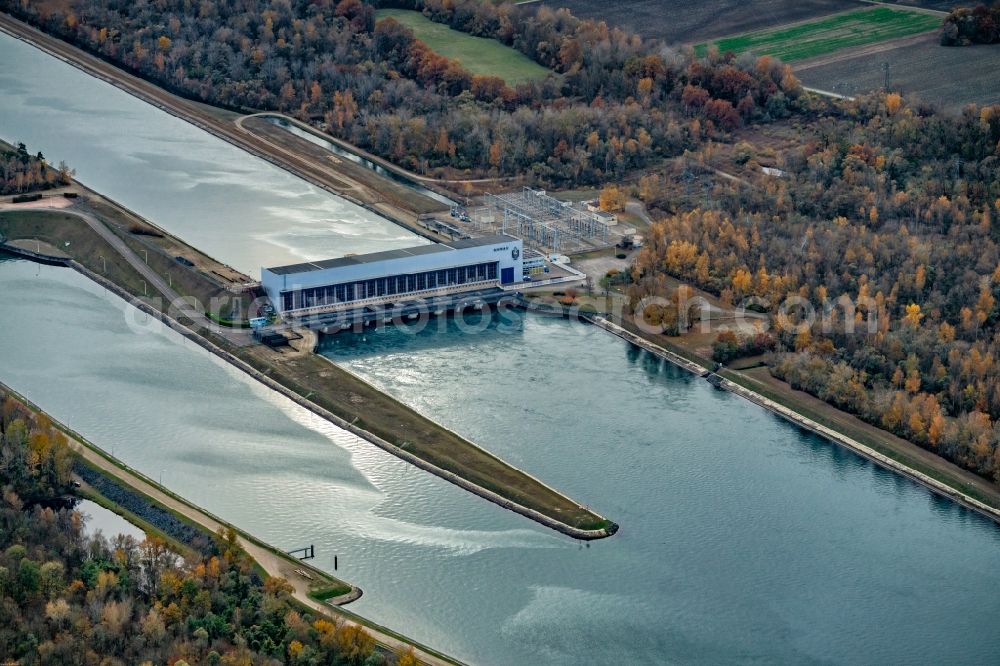 Assens from the bird's eye view: Structure and dams of the waterworks and hydroelectric power plant Rhinau Hydroelectric Plant on rhine river in Assens in Grand Est, France