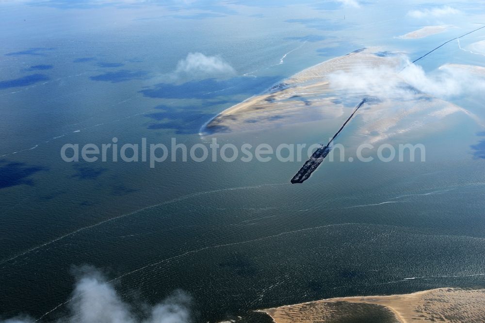 Cuxhaven from the bird's eye view: Wadden Sea and river mouth of the Elbe into the North Sea near by Cuxhaven in Lower Saxony