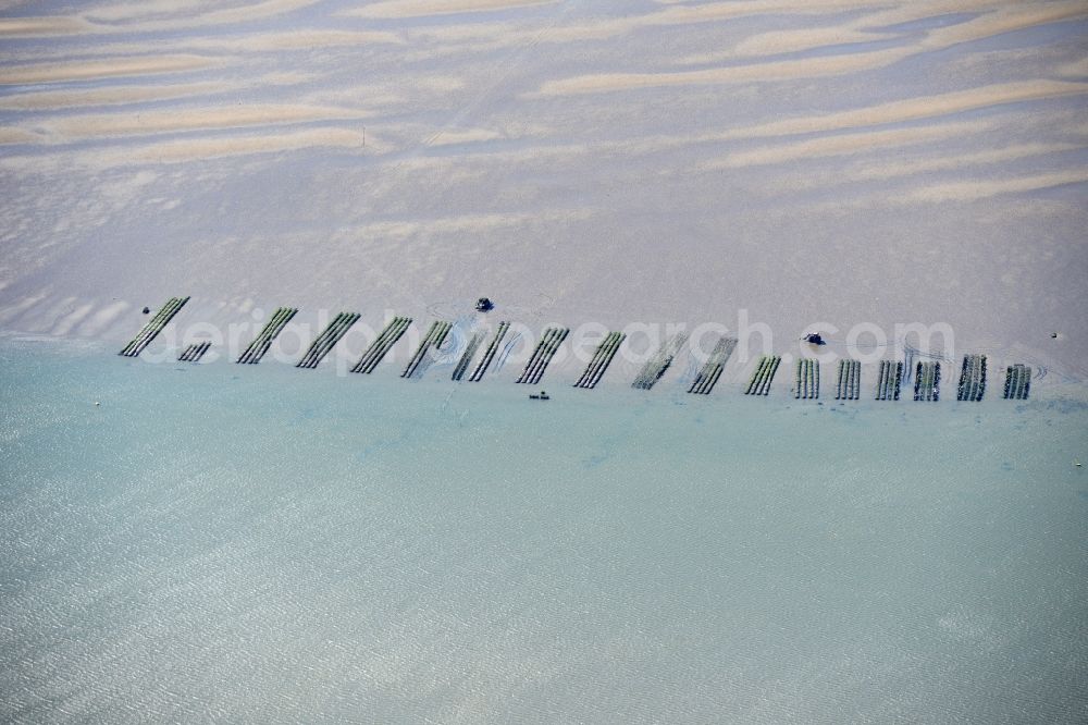 Aerial photograph List - Wadden Sea of North Sea Coast with oyster breeding benches in List in the state Schleswig-Holstein