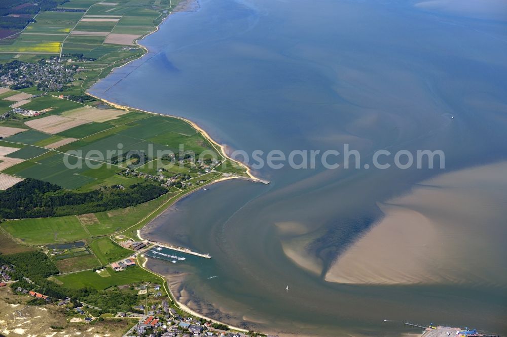 Wittdün auf Amrum from the bird's eye view: Wadden Sea of North Sea Coast in near the North Sea island Amrum in the state Schleswig-Holstein