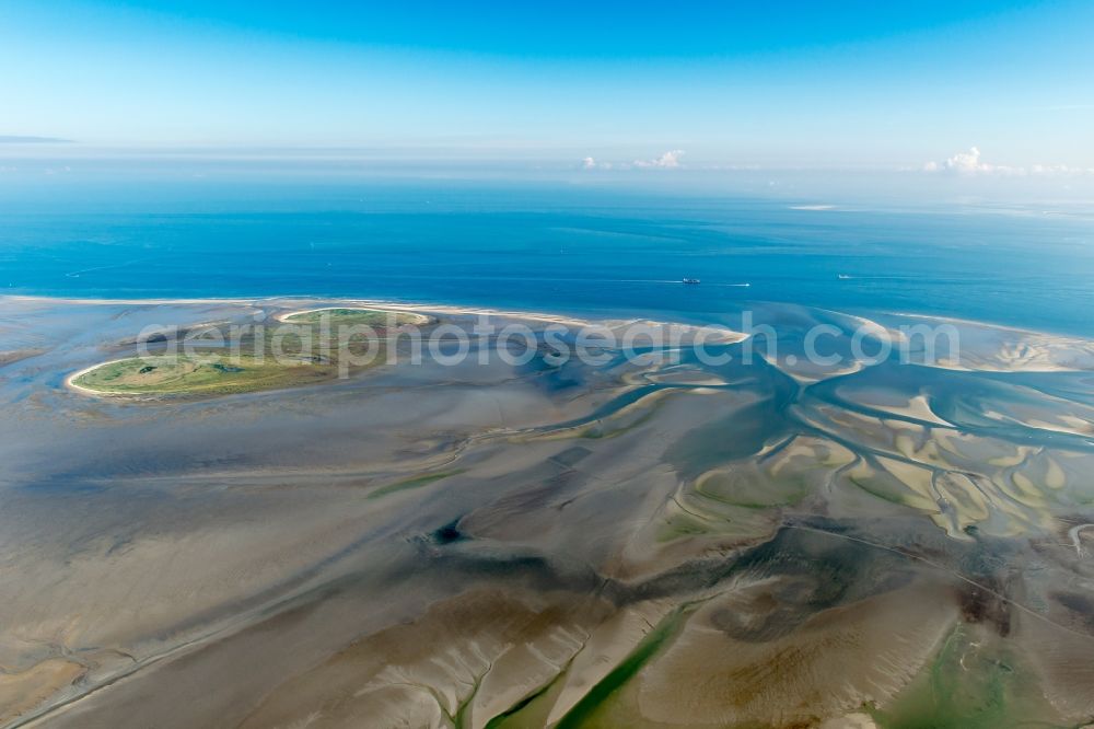 Nigehörn from above - Wadden Sea of North Sea Coast the island in Nigehoern in the state Hamburg