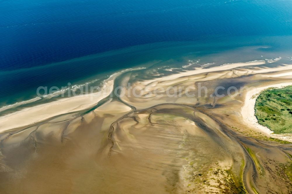 Nigehörn from the bird's eye view: Wadden Sea of North Sea Coast the island in Nigehoern in the state Hamburg