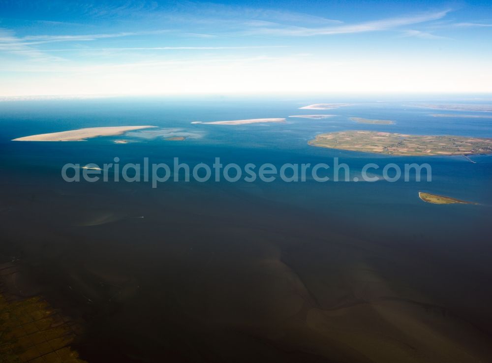 Pellworm from the bird's eye view: Wadden Sea of North Sea Coast near by the island Pellworm in the state Schleswig-Holstein