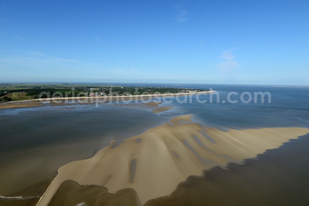 Nieblum from above - Wadden Sea of North Sea Coast Island Foehr near Nieblum in the state Schleswig-Holstein