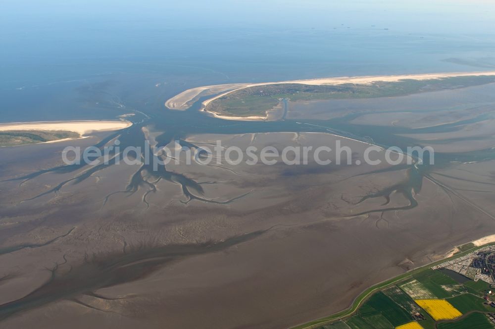 Aerial image Spiekeroog - Wadden Sea tidal creeks before Spiekeroog on the North Sea in Lower Saxony