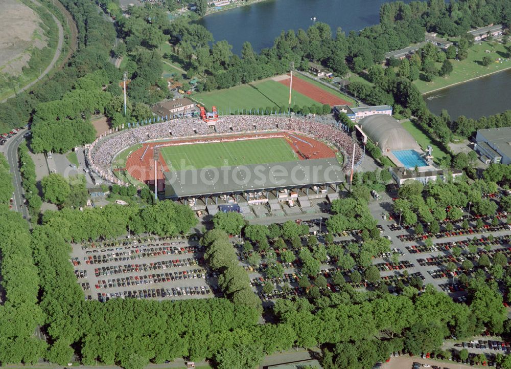 Aerial photograph Duisburg - Das Wedaustadion war ein Fußballstadion im Duisburger Sportpark Wedau. Es wurde 1921 gebaut und war mit einem Fassungsvermögen von 40.000 Zuschauern nach dem Berliner Grunewaldstadion erst die zweite Großsportstätte in Deutschland. Das Wedaustadion wurde ab 2003 abgerissen. Am selben Ort entstand die MSV-Arena.