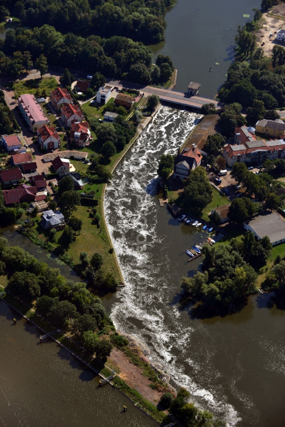 Brandenburg an der Havel from the bird's eye view: View of the barrage Brandenburg in Brandenburg an der Havel in the state of Brandenburg