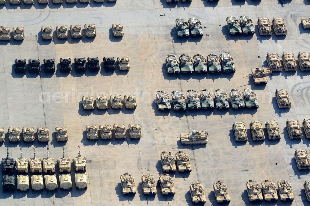 Mannheim from above - Deployment and deployment of tanks and military technology of the US armed forces on the grounds of the former US military airfield - aerodrome Coleman in Mannheim in Baden-Wuerttemberg