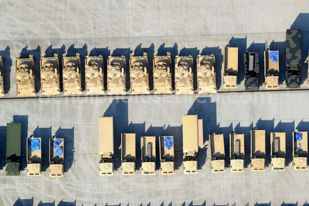 Mannheim from the bird's eye view: Deployment and deployment of tanks and military technology of the US armed forces on the grounds of the former US military airfield - aerodrome Coleman in Mannheim in Baden-Wuerttemberg