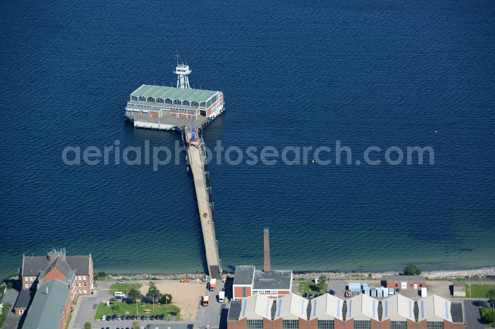 Aerial photograph Eckernförde - Facilities of the Federal Office for Defense Technology in Eckernfoerde in the state of Schleswig-Holstein. The facilities include halls and technical facilities as well as a dock