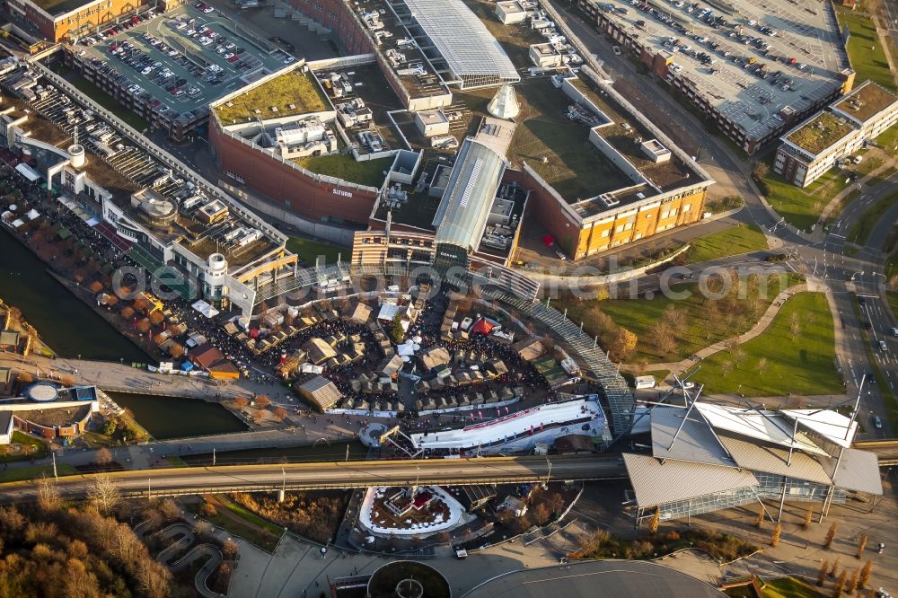 Aerial photograph Oberhausen - Christmas market at the Centro Oberhausen in North Rhine-Westphalia