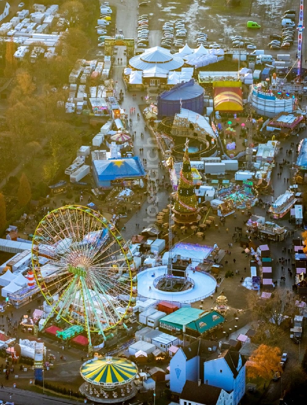 Aerial image Herne - Christmas market - event area in the district Wanne-Eickel in Herne in the state North Rhine-Westphalia, Germany