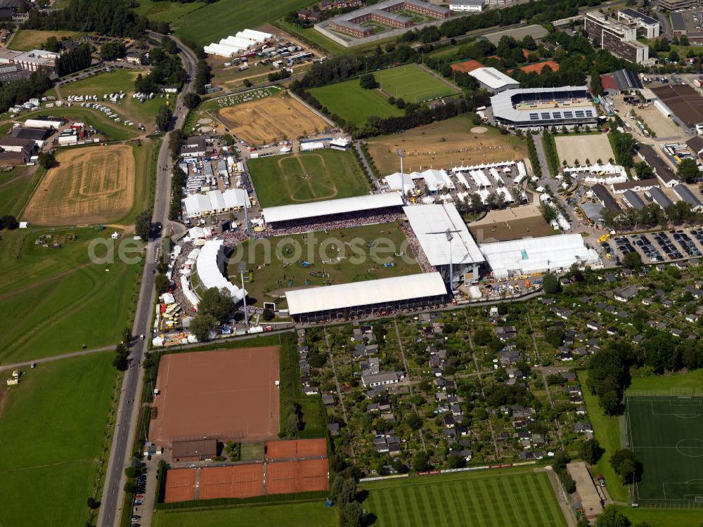 Aerial image Aachen - Das Weltfest des Pferdesports, das CHIO Aachen, im Reitstadion des Sportparks Soers. Veranstalter des jährlichen Turniers ist der Aachen-Laurensberger Rennverein e.V. (ALRV). The World Equestrian Festival, CHIO Aachen, in the sports park Soers.