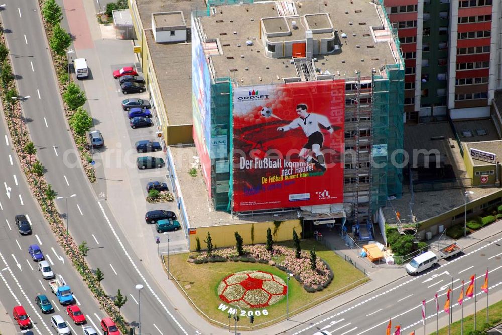 Kaiserslautern from the bird's eye view: Blick auf ein Werbebanner für die Fußball-Weltmeisterschaft 2006. Kaiserslautern war einer der Austragungsorte.