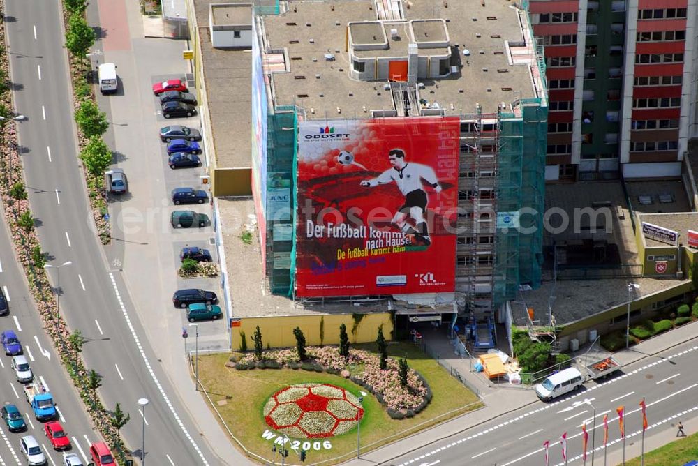 Aerial image Kaiserslautern - Blick auf ein Werbebanner für die Fußball-Weltmeisterschaft 2006. Kaiserslautern war einer der Austragungsorte.