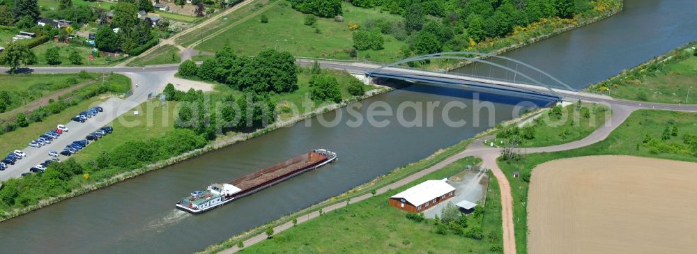 Aerial photograph Parey - Werder road bridge over the Elbe-Havel-Canel in Parey in the state Saxony-Anhalt