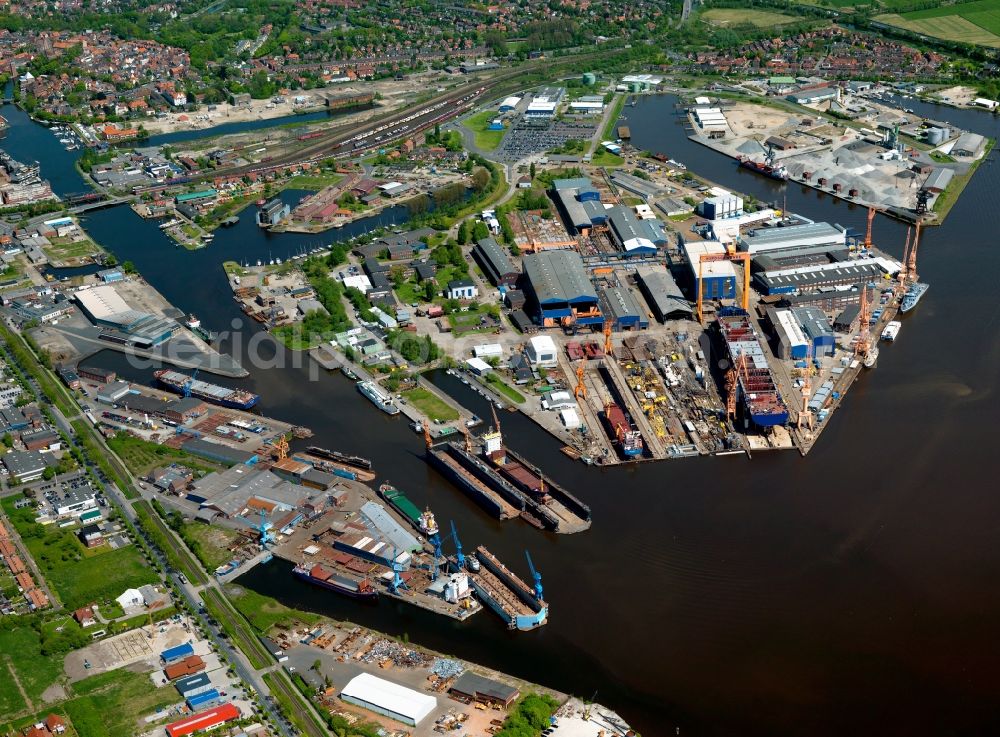 Aerial image Emden - Shipyard - ship dry dock area and the NSW North Werke GmbH in Emden in East Frisia in Lower saxony