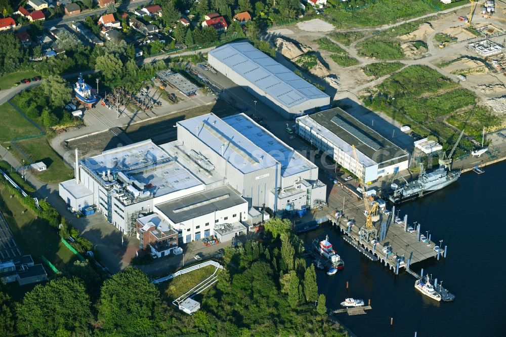 Rostock from the bird's eye view: Shipyard - site of the TAMSEN MARITIM GmbH on Maritimstrasse in Rostock in the state Mecklenburg - Western Pomerania, Germany