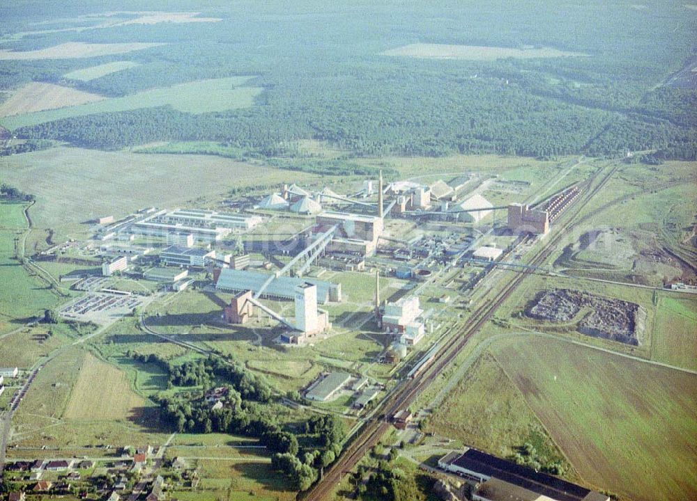 Aerial image bei Wolmirstedt - Werk der Kali + Salz AG bei Wolmirstedt (nördlich von Magdeburg) in Sachsen - Anhalt.