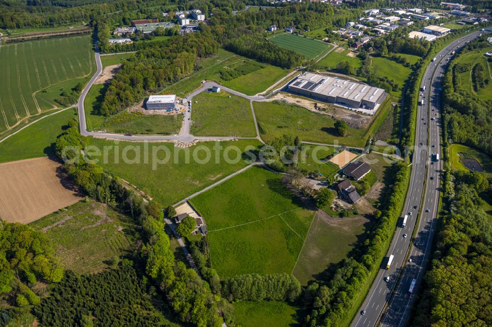 Wetter (Ruhr) from above - Building and production halls on the premises of AOS Stahl GmbH & Co. KG on street An den drei Eichen in the district Schmandbruch in Wetter (Ruhr) at Ruhrgebiet in the state North Rhine-Westphalia, Germany